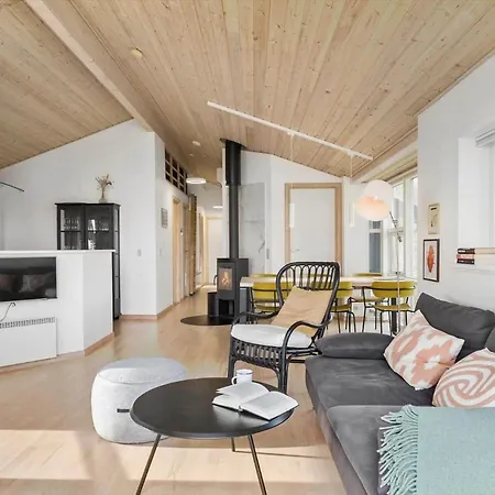 Holiday home Ha317-hals-bisnapkrat-10 *